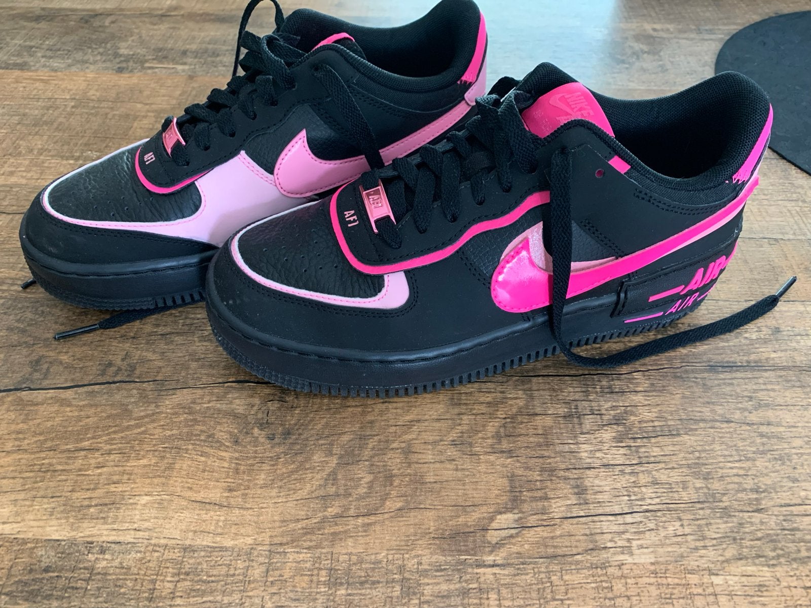 Nike Air Force 1 Shadow Zwart/Roze - Maat 38,5, Ophalen of Verzenden, Zo goed als nieuw, Zwart, Sneakers of Gympen