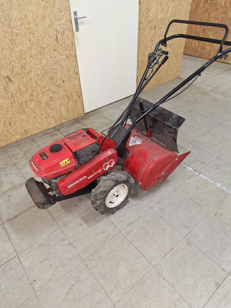 Tuinfrees, Tuin en Terras, Bladblazers, Ophalen, Gebruikt, Benzine