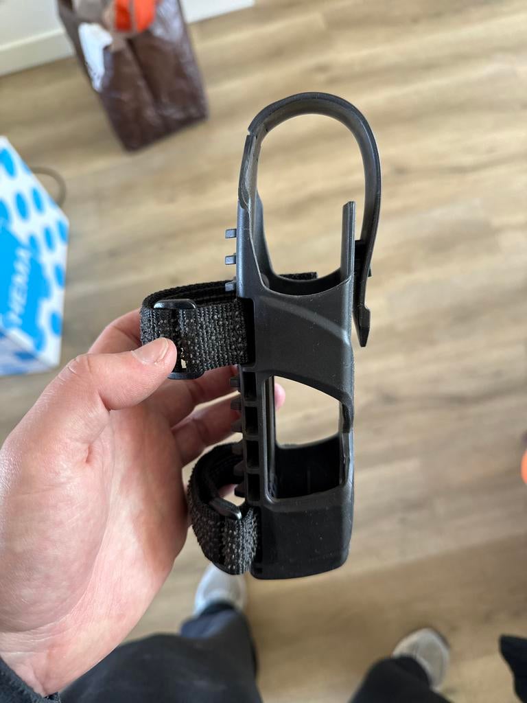 ABUS fietsslot houder - Eenvoudige montage, Fietsen en Brommers, Fietsaccessoires | Overige Fietsaccessoires, Ophalen of Verzenden