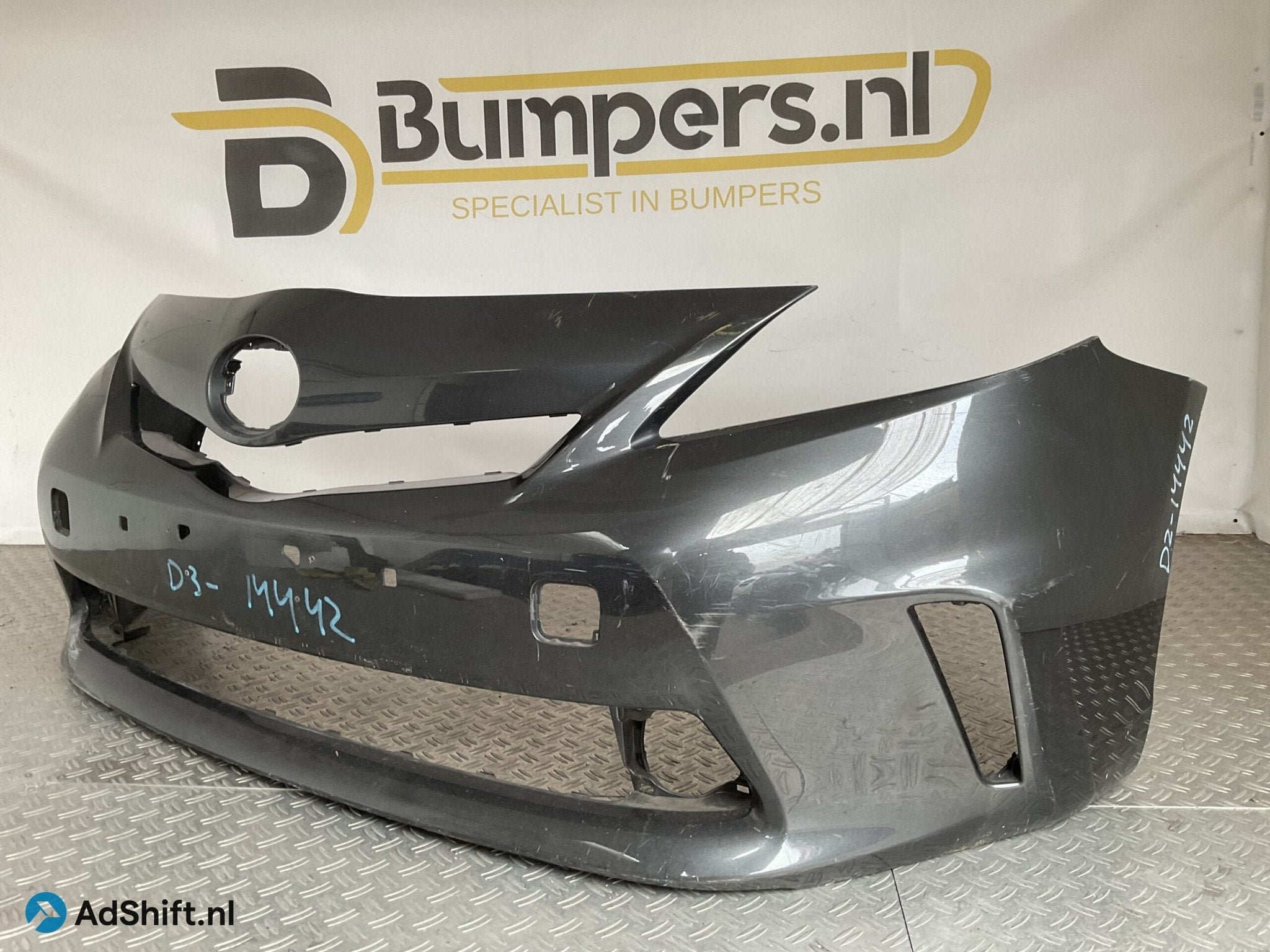 Bumper Toyota Prius 12-15 52119-47240 Voorbumper D3-14442z, Auto-onderdelen, Bumper