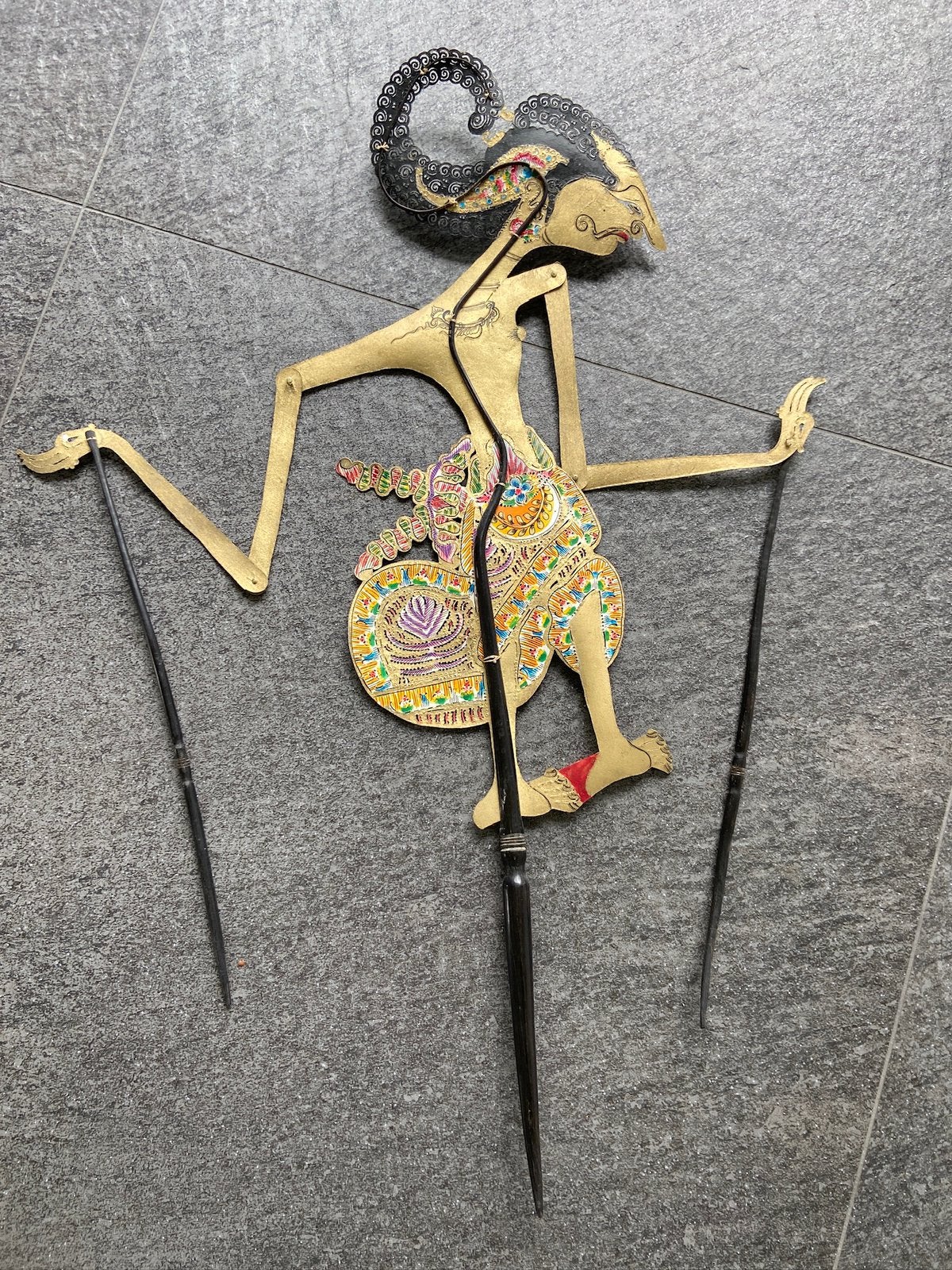 Antieke oude Indonesische Wayang Kulit schaduwpop, Ophalen of Verzenden