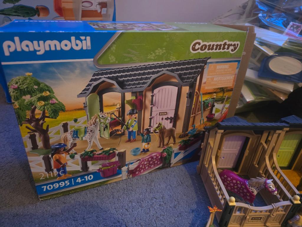 Playmobil Country Paardenstal 70995, Kinderen en Baby's, Speelgoed | Playmobil, Ophalen of Verzenden, Zo goed als nieuw, Complete set