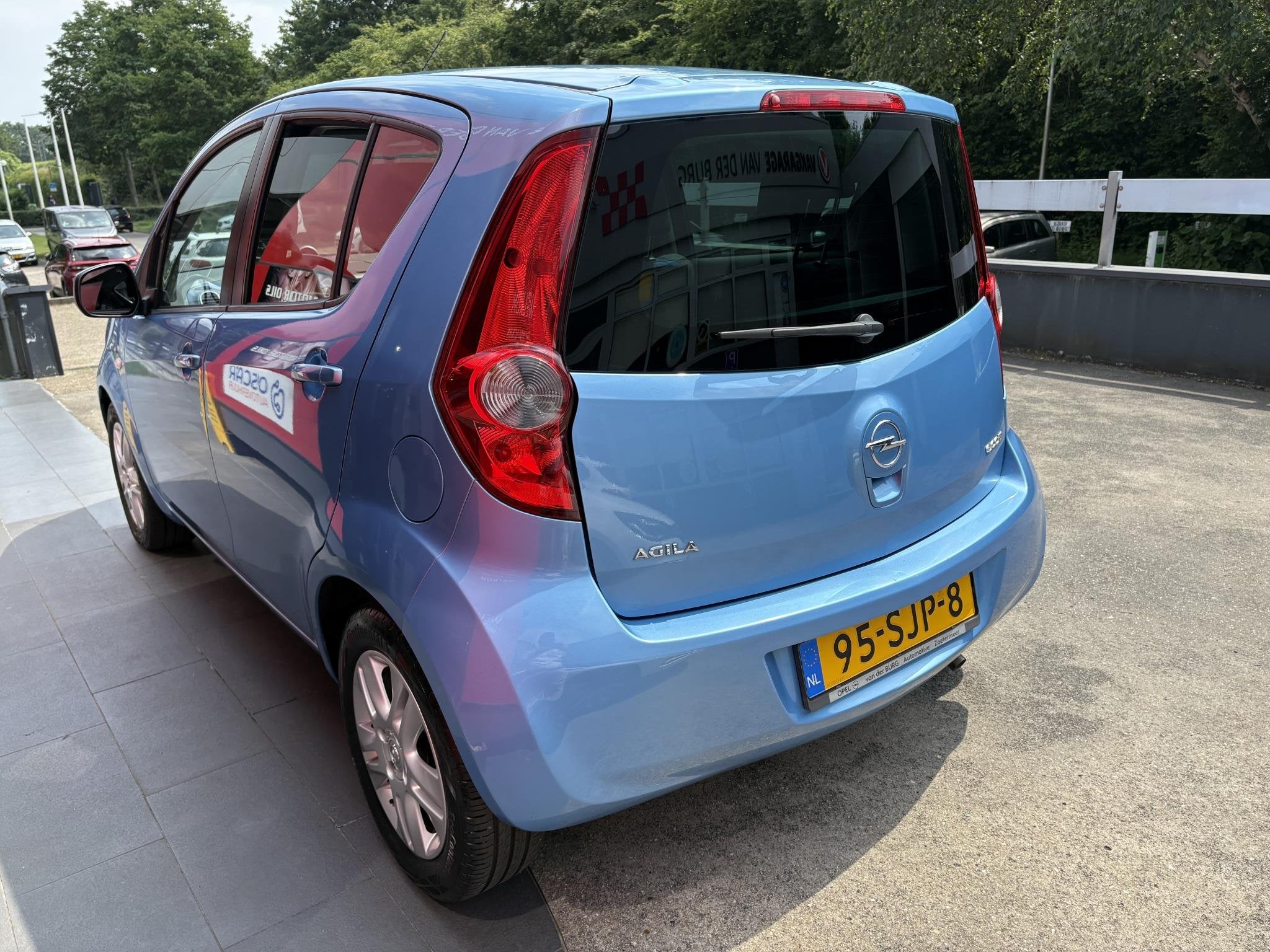 Opel Agila 1.0 Edition Airco dealeronderhouden, Auto's, Stof, Gebruikt, 31 €/maand, Blauw