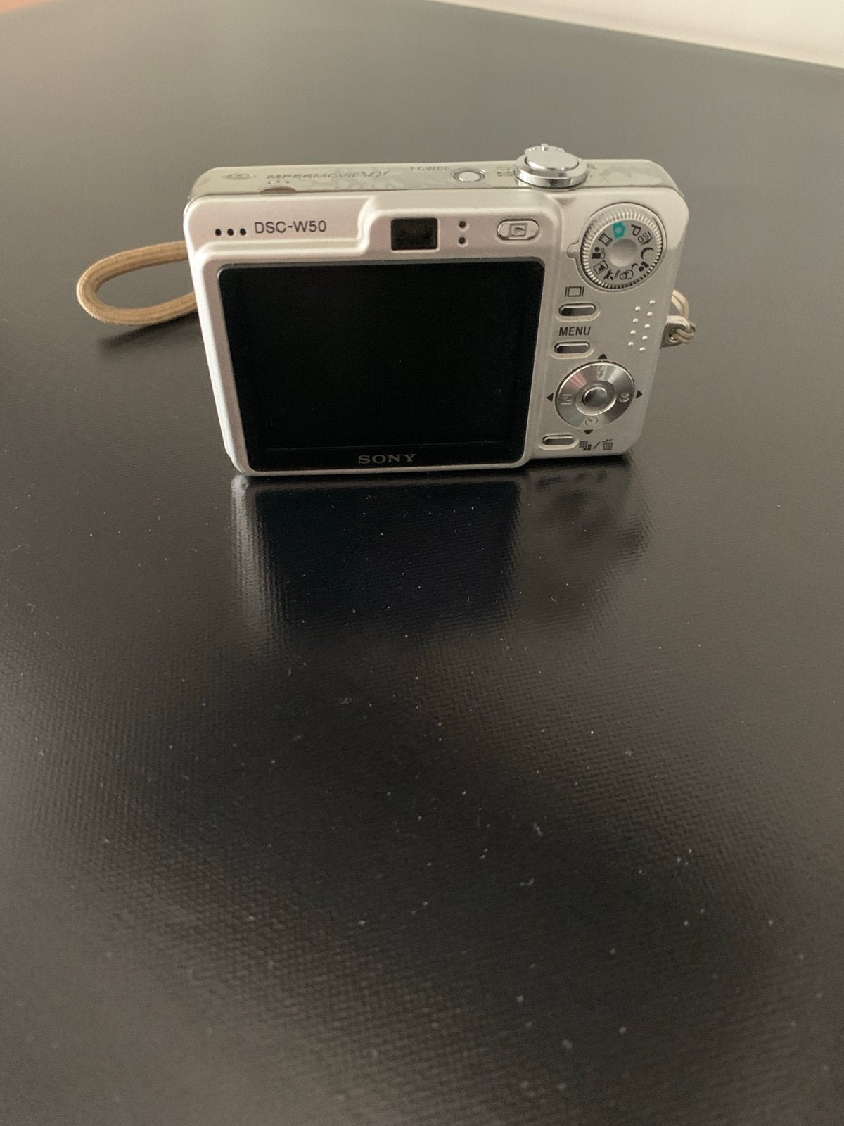 Sony Cyber-shot DSC-W50 Compactcamera (met batterij), Audio, Tv en Foto, Fotocamera's Digitaal, Ingebouwde flitser, Gebruikt, Verzenden