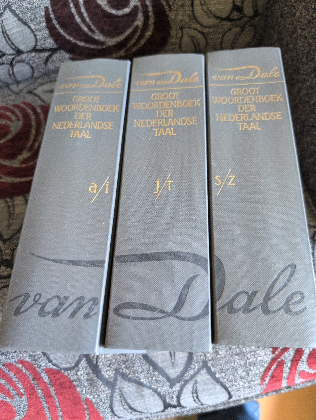 Van Dale Groot Woordenboek der Nederlandse Taal (3 delen), Nederlands, Ophalen of Verzenden, Zo goed als nieuw, Prof Geerts en dr Heestermans