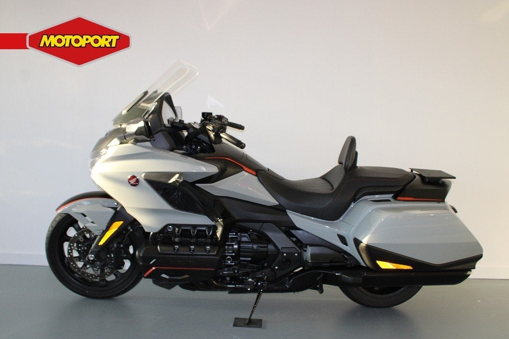 Honda GL 1800 Bagger DCT (bj 2021), Motoren, Bedrijf, Mc.benelux@honda-eu.com, Toermotor, Doornveld 180
B-1731  Zellik, BE