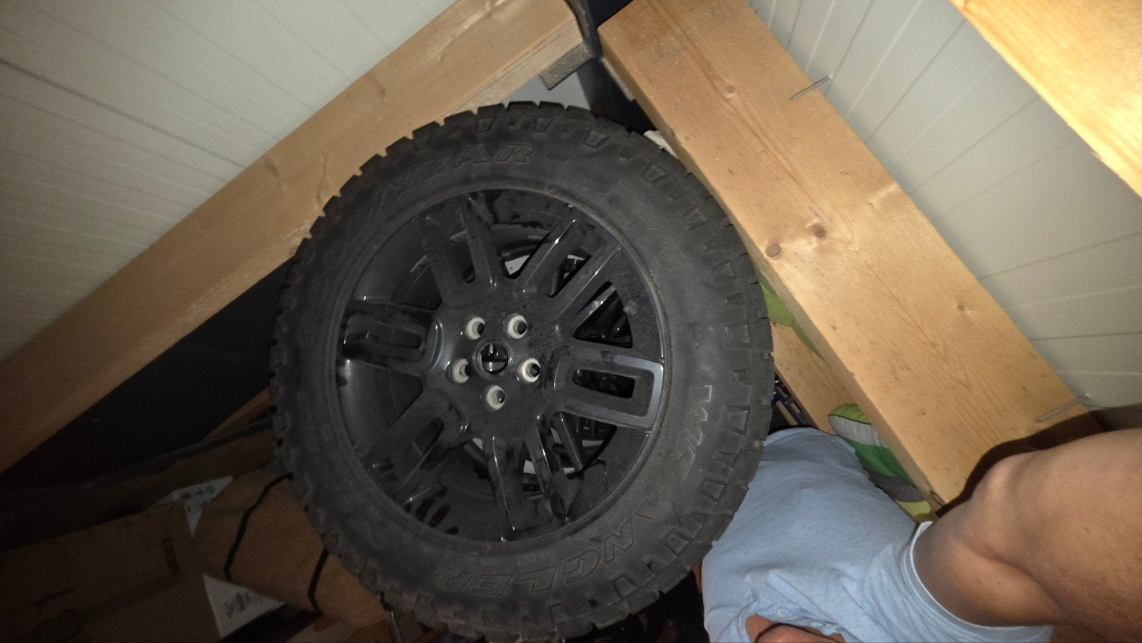 5 Land Rover Defender wielen met Goodyear Wrangler Duratrac, Auto-onderdelen, Ophalen, Gebruikt, Banden en Velgen, All Season