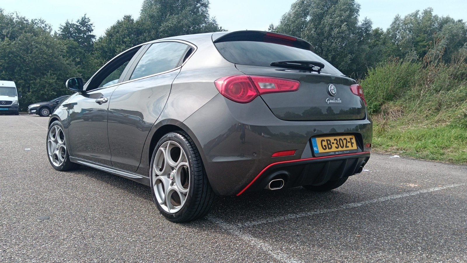 Alfa Romeo Giulietta 1.4 Turbo 2011 Grijs, Voorwielaandrijving, Euro 5, Zwart, 4 cilinders