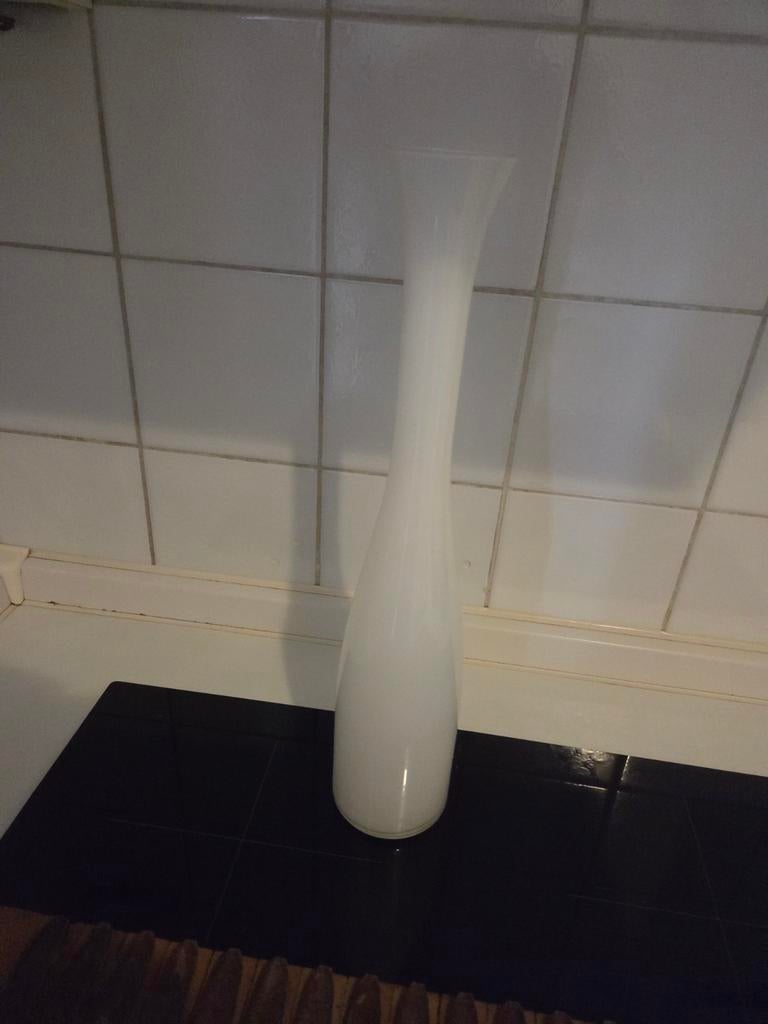 Elegante Witte Glazen Vaas - Modern Design, Ophalen