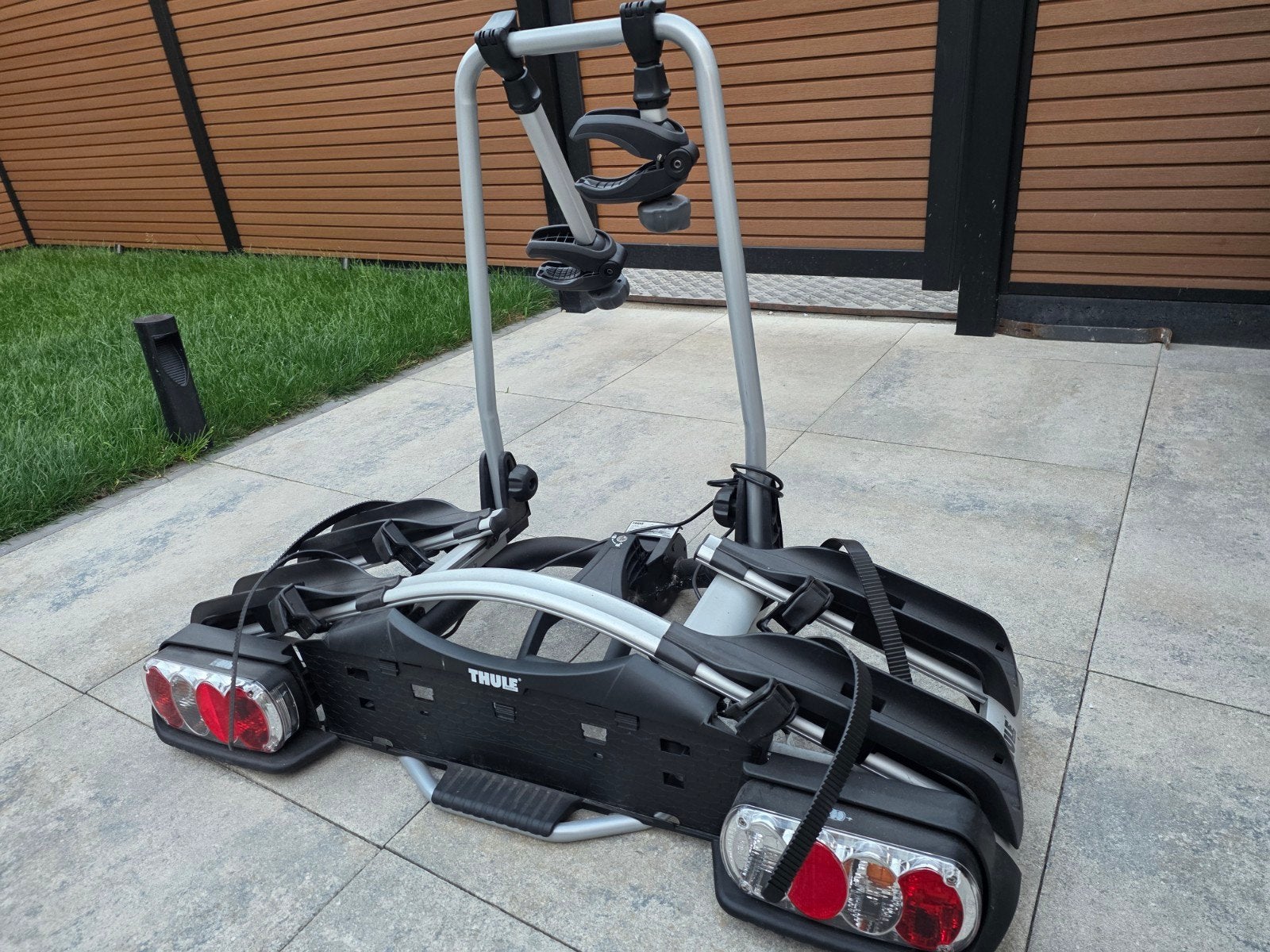 Thule EuroWay G2 Fietsendrager (voor 2 fietsen), Auto diversen, Fietsendragers, Ophalen, Elektrische fiets, Zo goed als nieuw