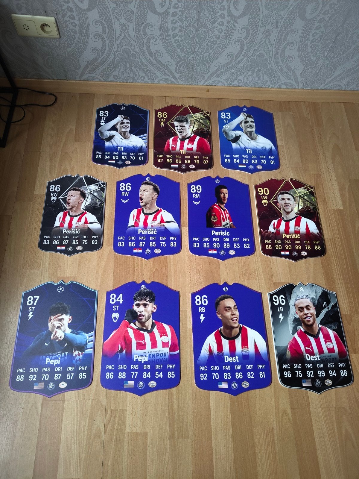 Voetbalkaartjes (37cmx25cm) - PSV, Ophalen, Zo goed als nieuw, Plaatje
