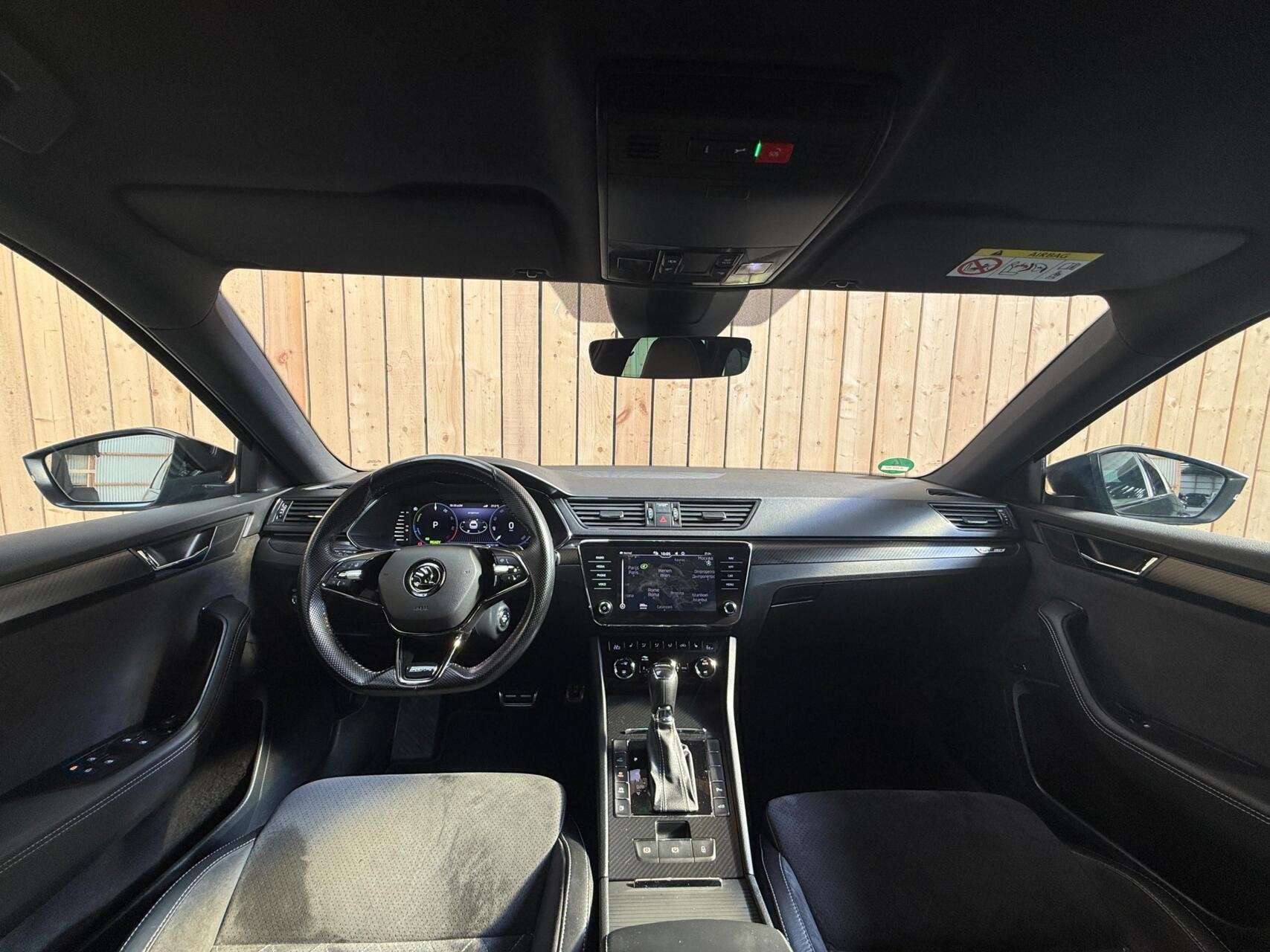 Skoda Superb Combi 1.4 TSI iV Sportline Business Automaat |, Auto's, Gebruikt, Euro 6, 4 cilinders, Automatische klimaatregeling