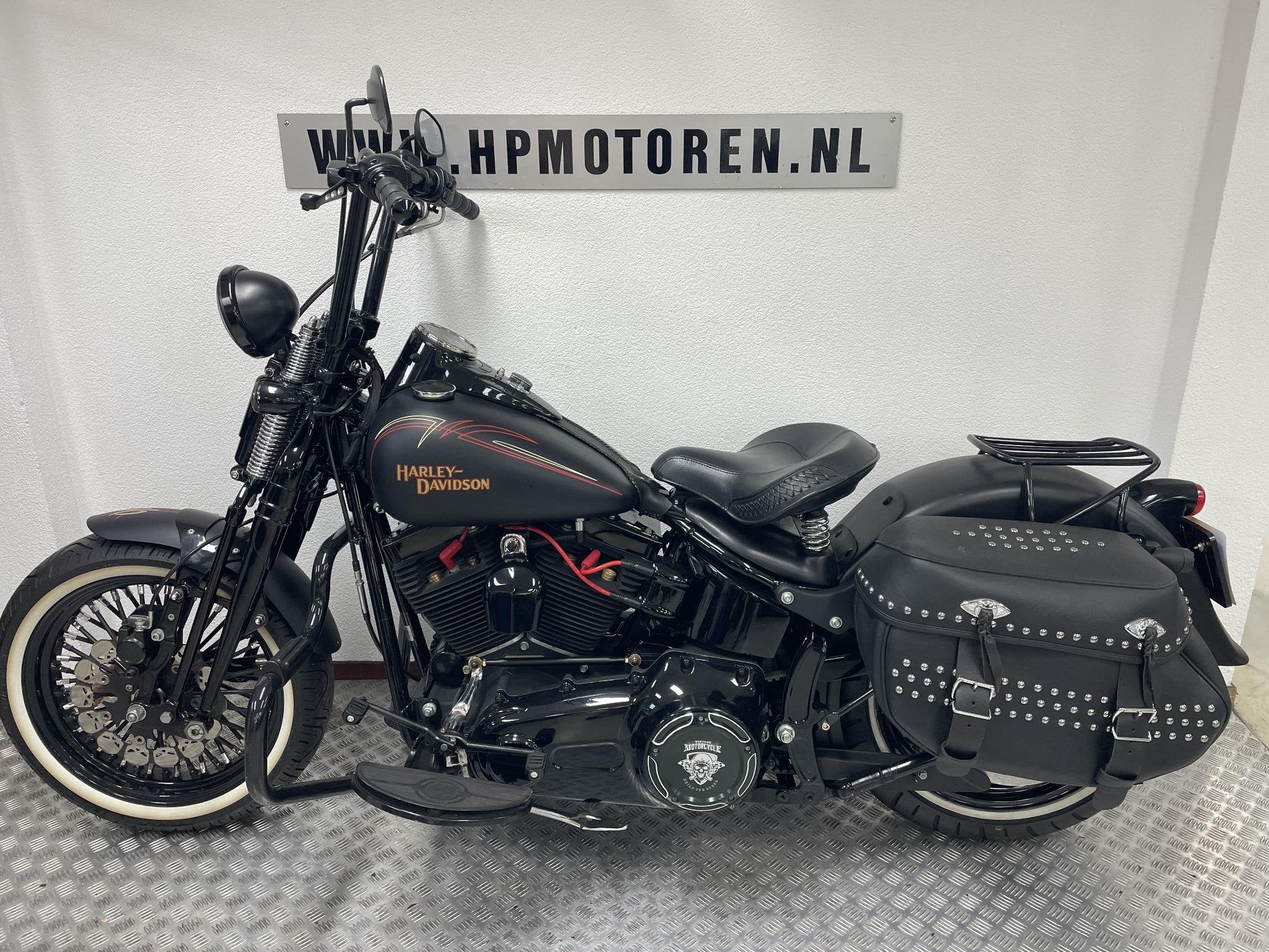 Harley Davidson FLSTSB CROSSBONES CROSS BONES 1594 BOVAGGARA, Motoren, Motoren | Harley-Davidson, Laan van Vredenoord 33
2289 DA  Rijswijk, NL