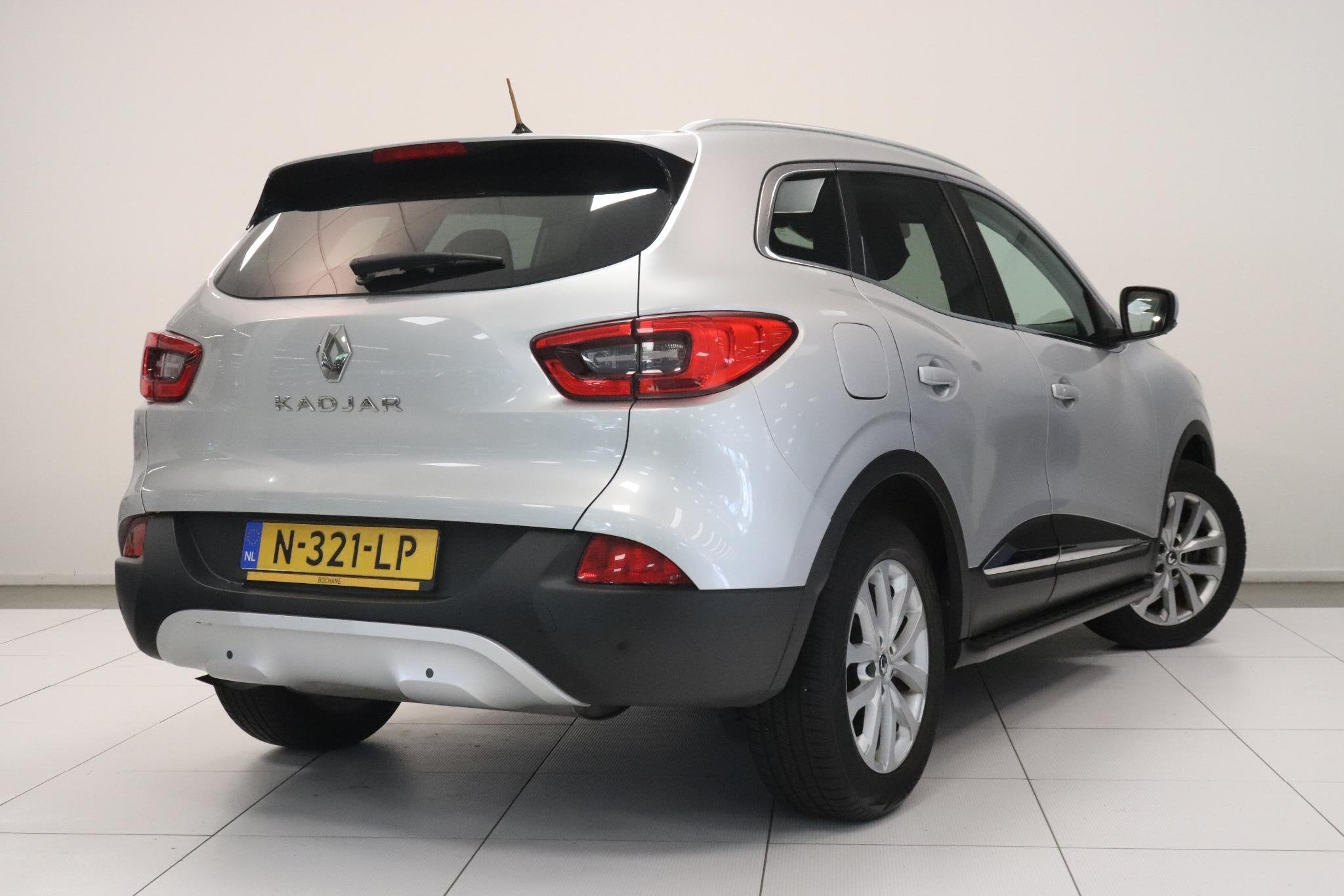 Renault Kadjar 1.2 TCe Intens | Climate control | Navigatie, Auto's, Voorwielaandrijving, Kadjar, 4 cilinders, Met garantie (alle)