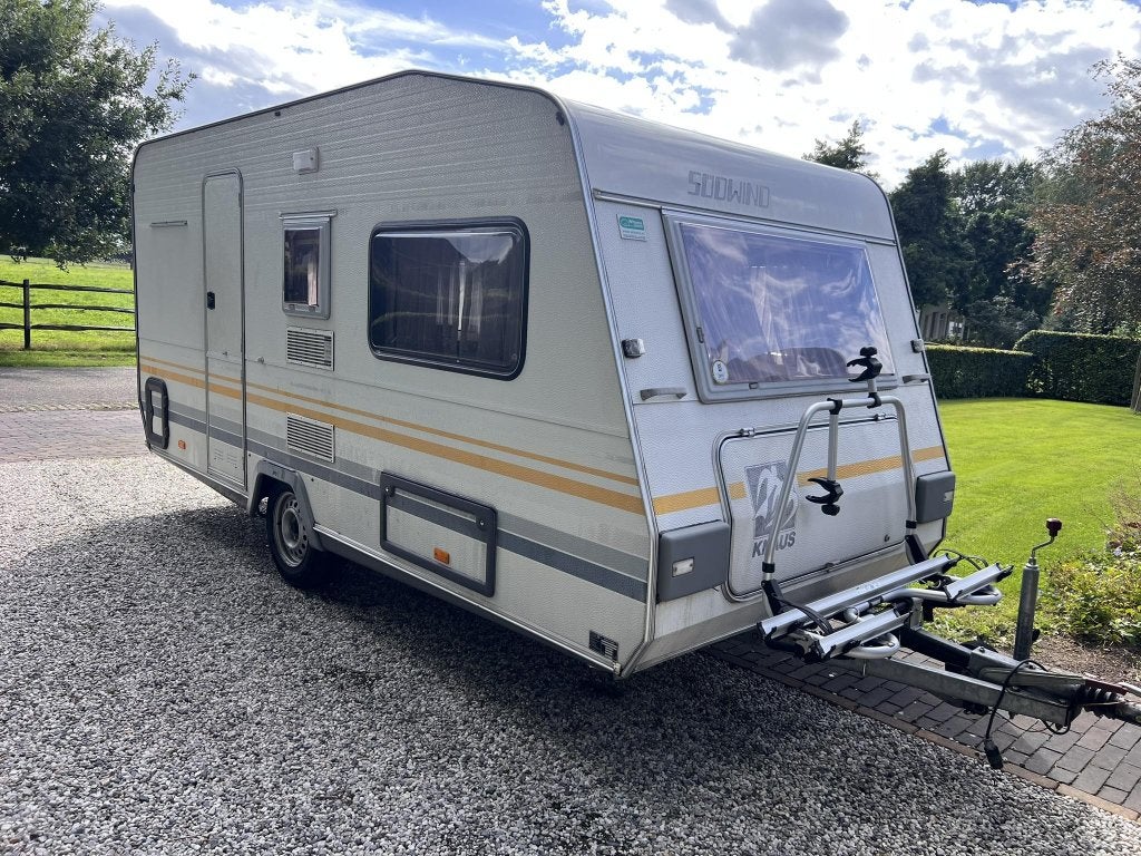 Knaus Sudwind 420, Caravans en Kamperen, Dwarsbed, Bedrijf, Tot en met 3, 500 - 750 kg