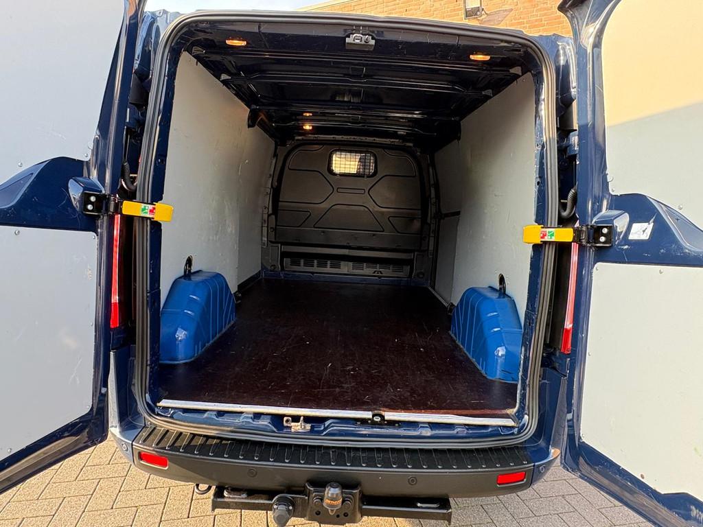 Ford Transit Custom 2.0TDCI 130PK Lang / Automaat / Cruiseco, LED verlichting, Stof, 4 cilinders, Met garantie (alle)