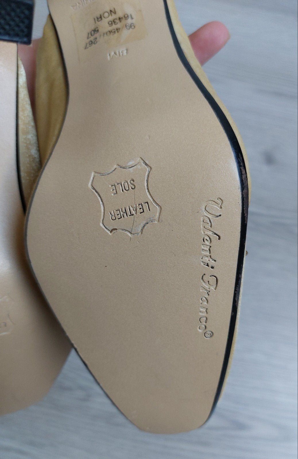 Nieuwe Vintage Valenti Franco Pumps - Mosterdgeel - Maat 37, Kleding | Dames, Schoenen, Pumps, Geel, Nieuw, Ophalen of Verzenden