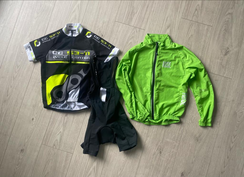 Wielerkleding maat 128: set met broek, shirt, windjack, Ophalen of Verzenden, Gebruikt, Kleding