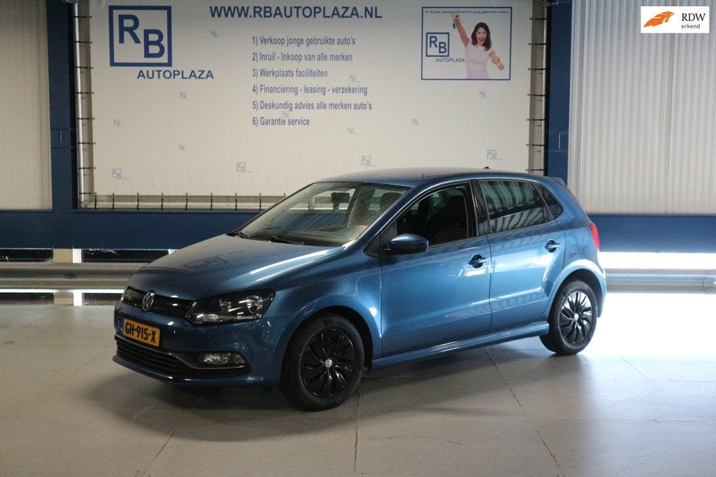 Volkswagen Polo 1.0 BlueMotion / NAP / TOP CONDITIE / NW APK, Voorwielaandrijving, 95 pk, Blauw, Handgeschakeld