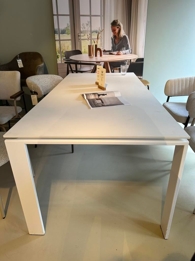 Kartell eettafel four wit gelamineerd 190x79 cm, Ophalen