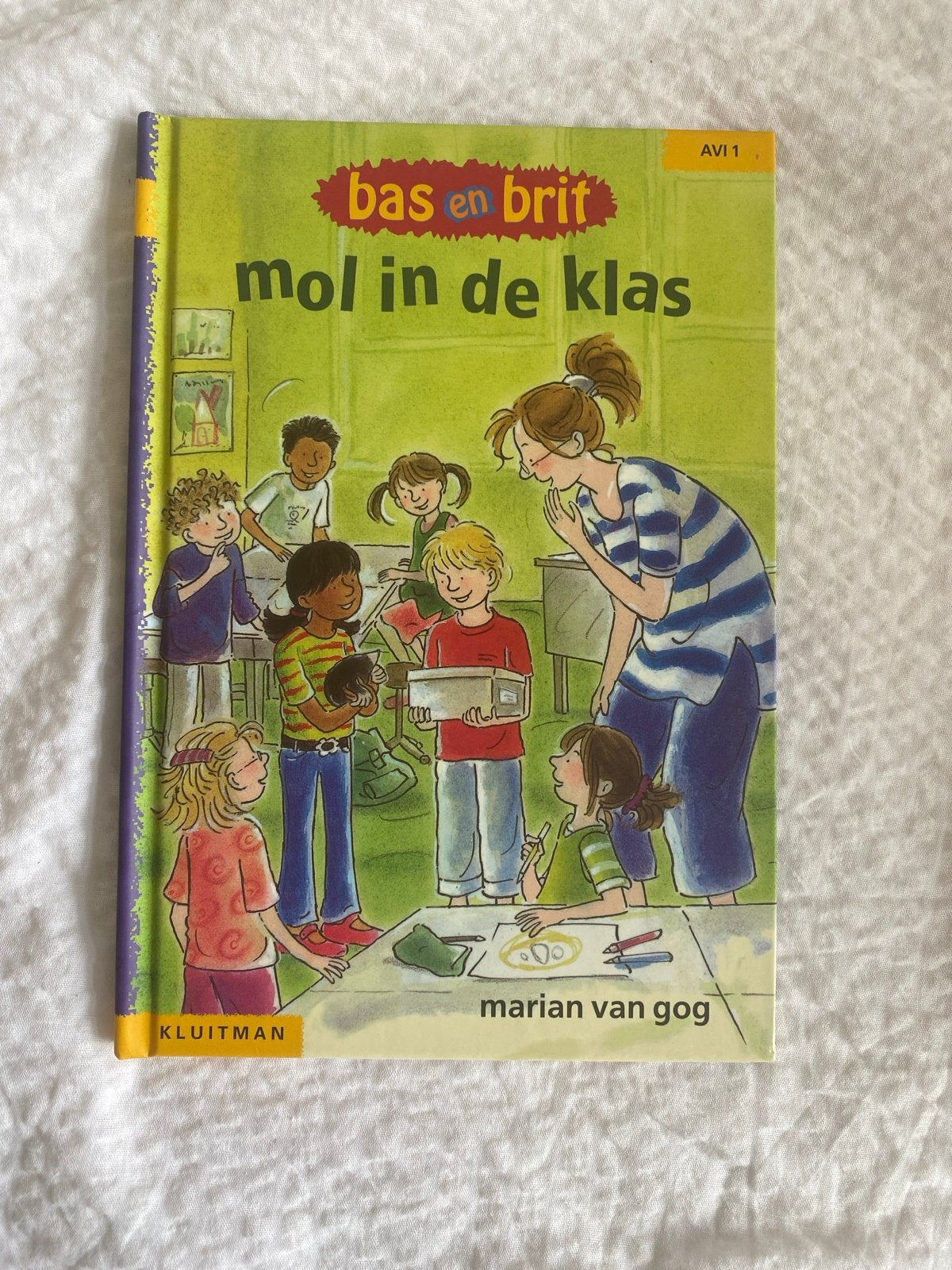 Bas en Brit: Mol in de klas - AVI 1 kinderboek, Ophalen, Zo goed als nieuw, Fictie algemeen