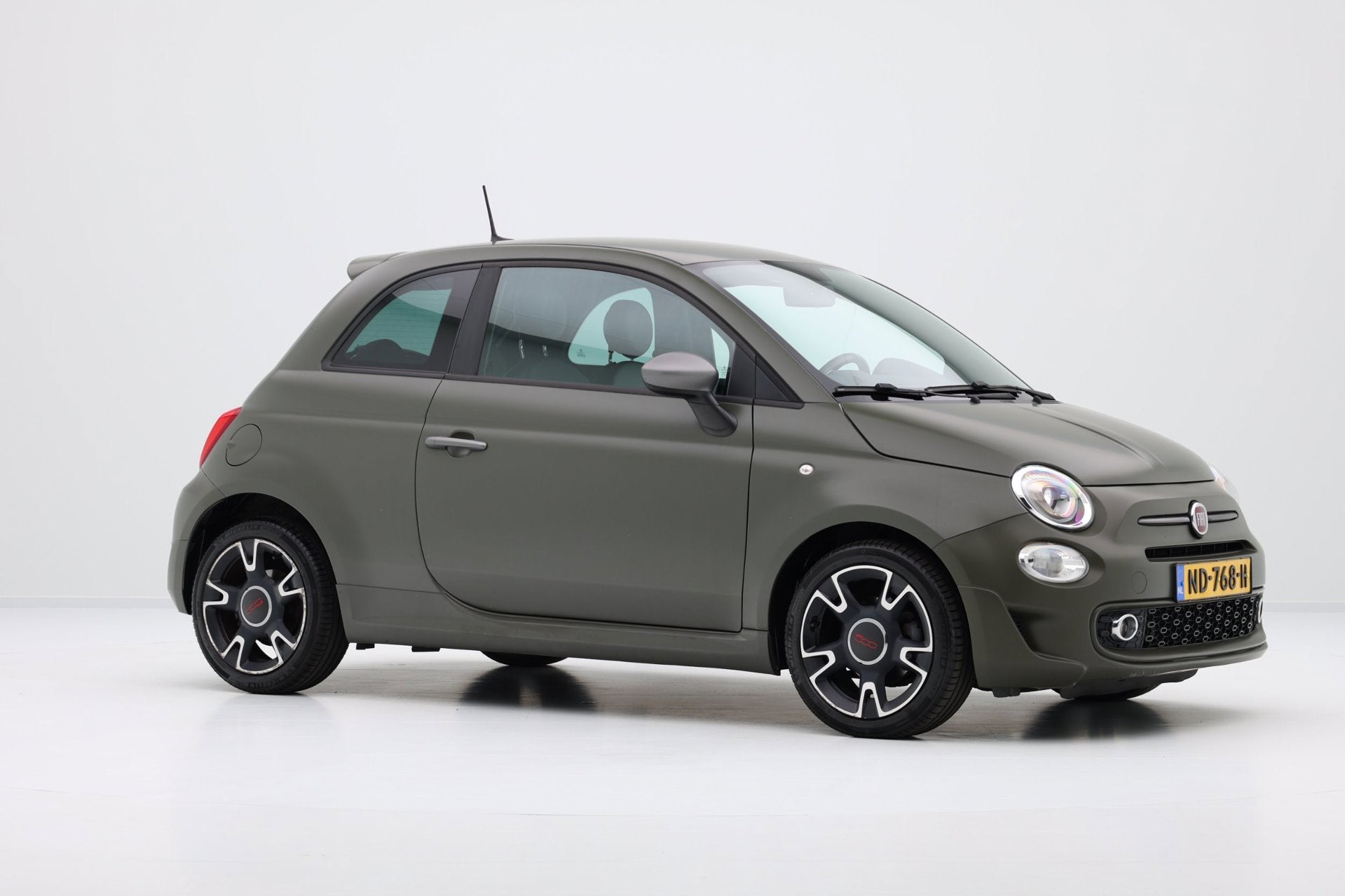 Fiat 500 0.9 TwinAir 105pk Turbo Sport 500S -Mat Groen-, Auto's, Voorwielaandrijving, Gebruikt, Leder en Stof, Origineel Nederlands