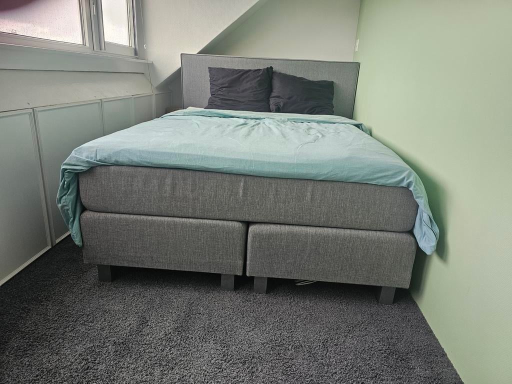 Twijfelaar/Tweepersoonsbed 140x200 Grijs Gestoffeerd, Huis en Inrichting, Slaapkamer | Bedden, Ophalen, Gebruikt, 140 cm, Twijfelaar