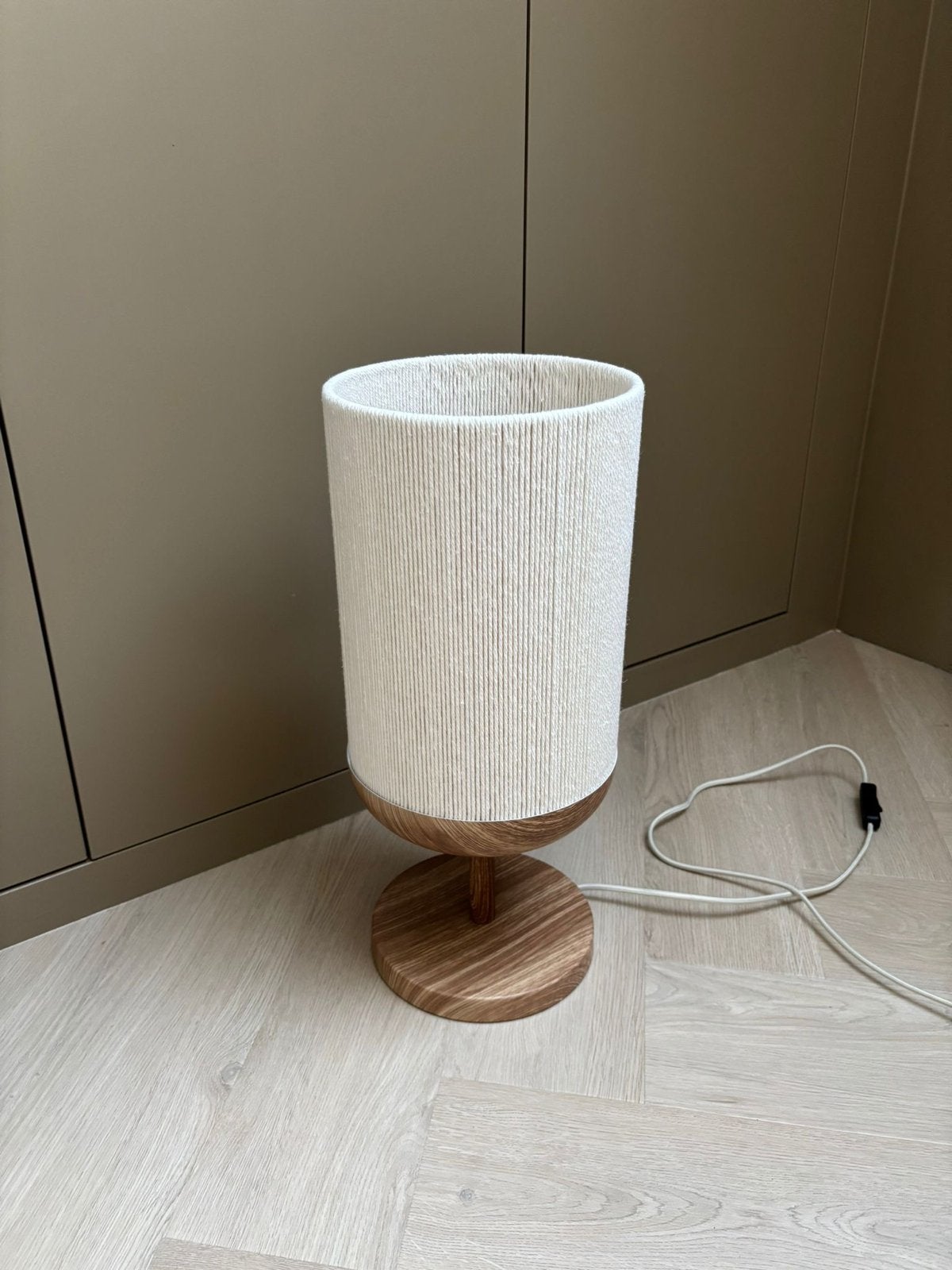 Light & Living Tafellamp met Houten Voet en Stoffen Kap, Wit, Zo goed als nieuw, Hout, Modern