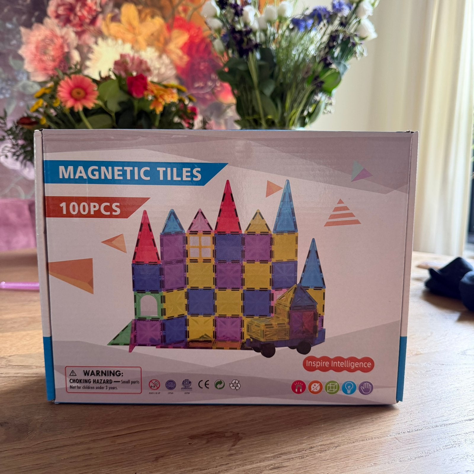 Magnetic Tiles 100 stuks + 2 Auto’s - Nieuw, Ophalen of Verzenden, Nieuw, Overige merken