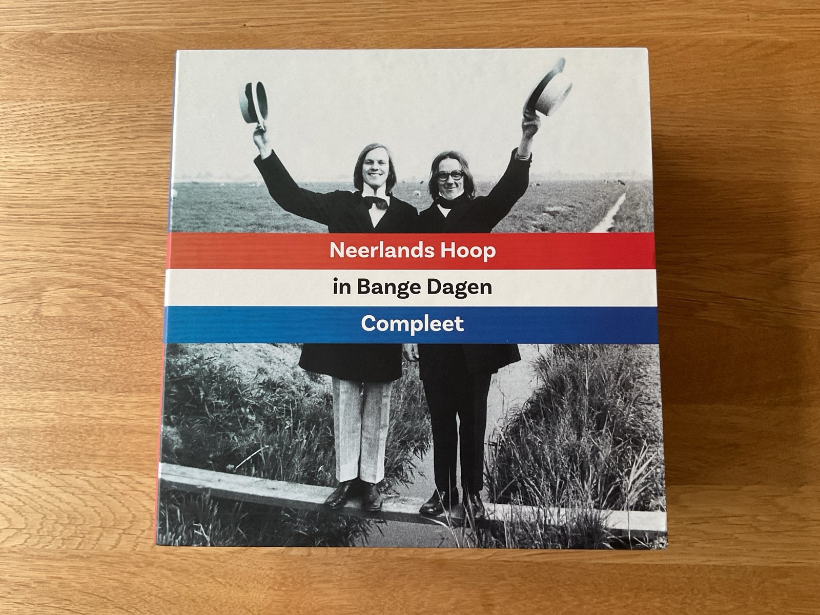 Neerlands Hoop in Bange Dagen Compleet Boxset, Cd's en Dvd's, Ophalen of Verzenden, Zo goed als nieuw
