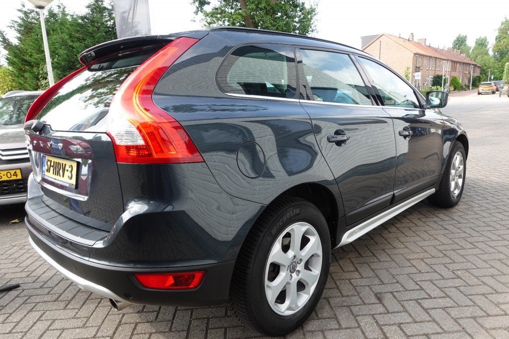 Volvo XC60 3.0 T6 AWD MOMENTUM Young Timer Onverwoestbaar, Auto's, Volvo, Gebruikt, 2953 cc, Bedrijf, XC60