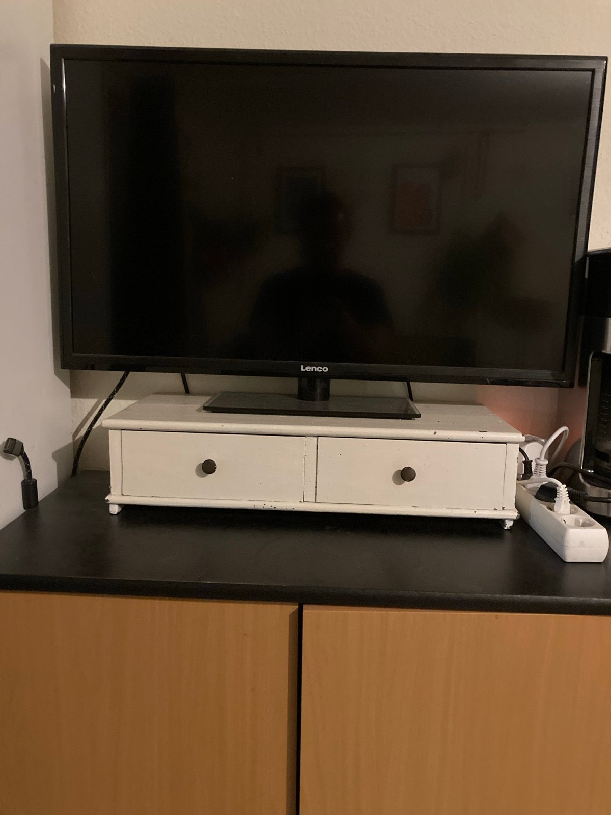 Lenco TV - Compacte LED televisie, 50 Hz, HD Ready (720p), 60 tot 80 cm, Ophalen