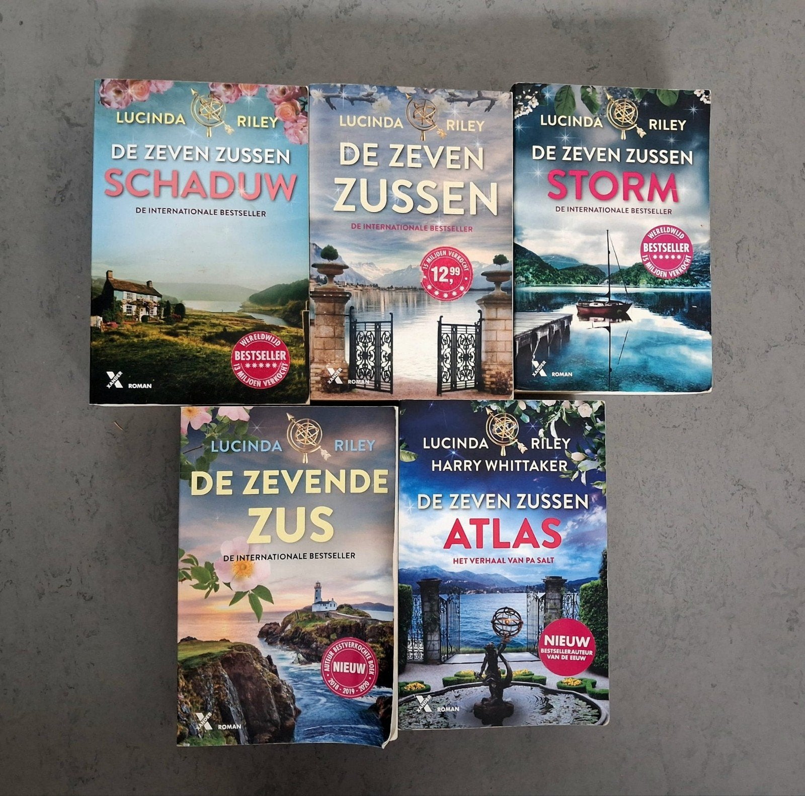 De Zeven Zussen serie - Lucinda Riley - 5 boeken, Boeken, Ophalen of Verzenden, Zo goed als nieuw, Lucinda Riley, Nederland