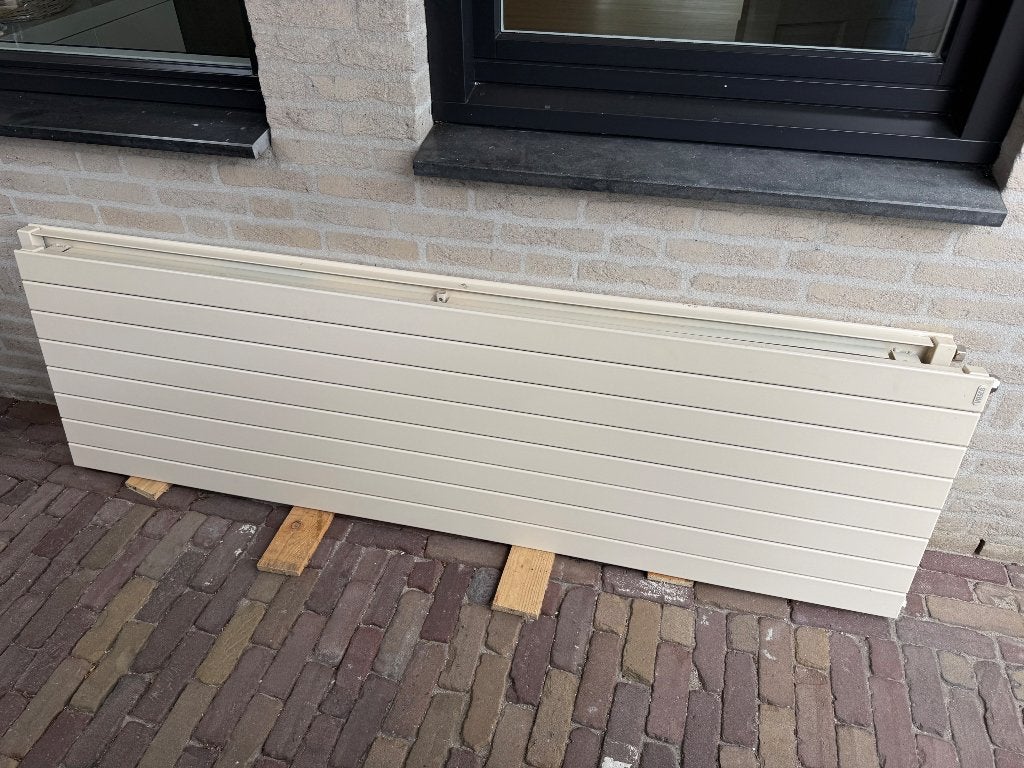 Vasco design radiatoren, Ophalen, Radiator, 150 cm of meer, Zo goed als nieuw