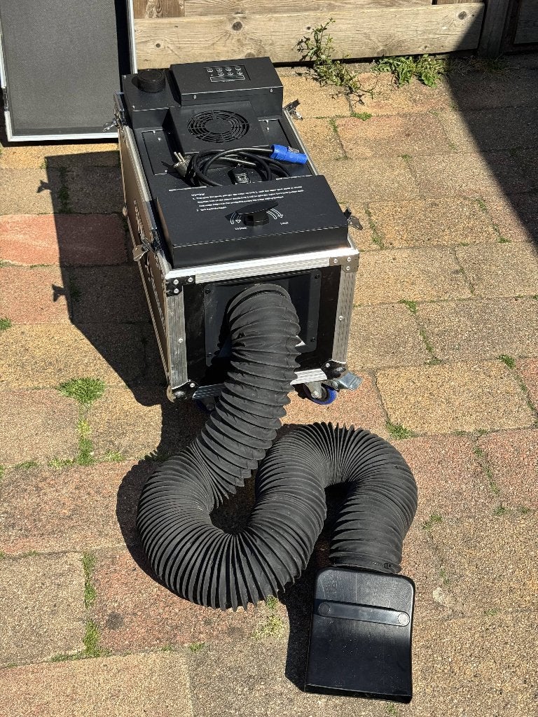 BeamZ Pro LF1500 low fog rookmachine - laaghangende rook, Ophalen, Gebruikt, Rookmachine