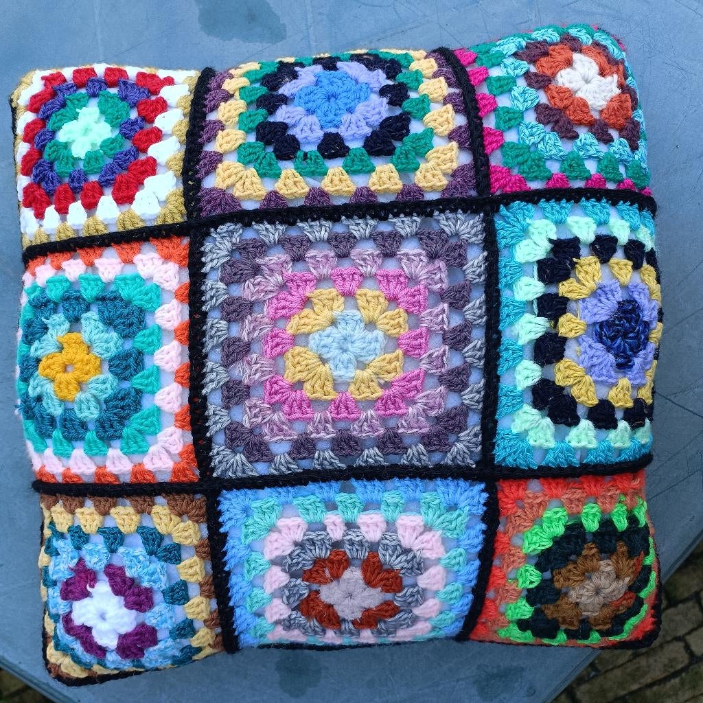 Granny Square kussen 70s flower power vintage duurzaam (GK6), Ophalen of Verzenden, Nieuw, Haken, Overige typen