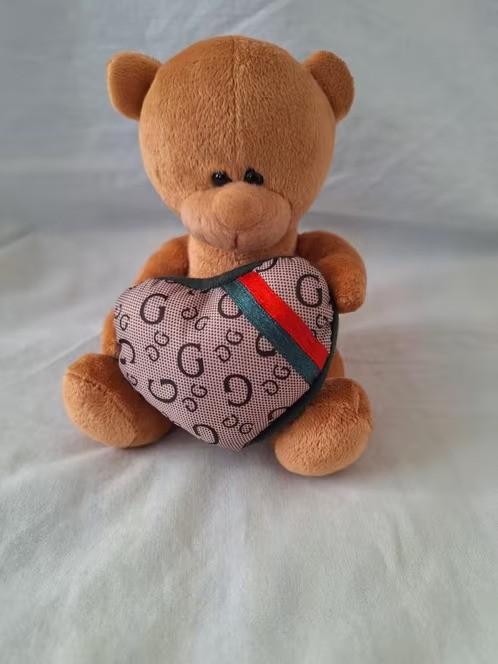 Beren knuffel met bruin Grijs hart h3, Overige merken, Gamble Pleasure, Overige karakters, Beer