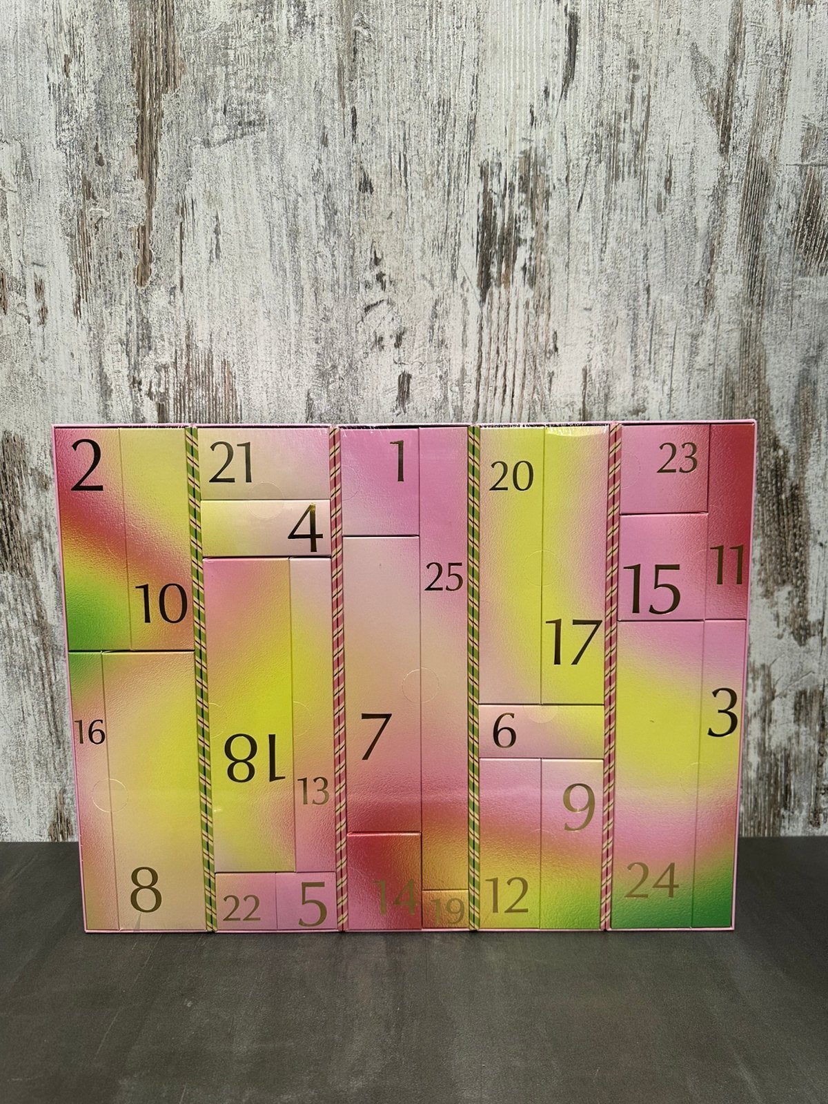 Bijenkorf Beauty Adventskalender 2026 – 25 Beauty Cadeautjes, Ophalen of Verzenden, Nieuw, Overige kleuren, Gehele gezicht