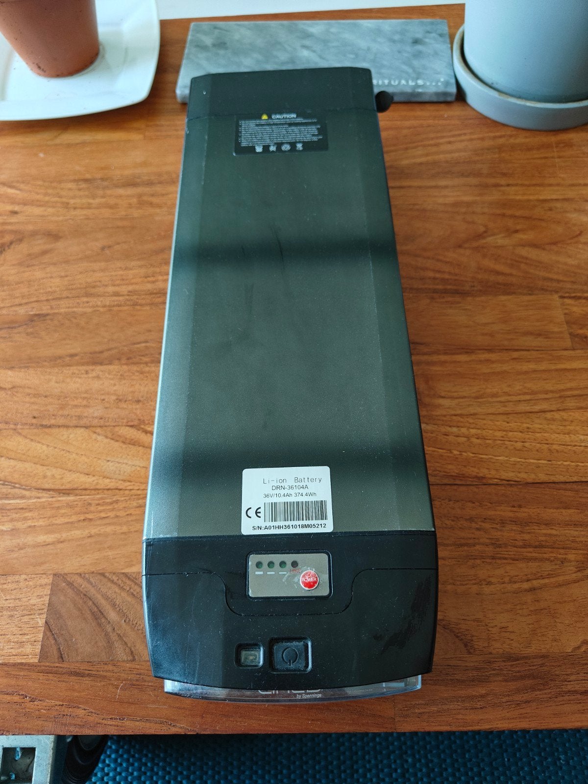 Li-ion E-bike Accu 36V 10.4Ah 374.4Wh, heeft zwakke batterij, Gebruikt