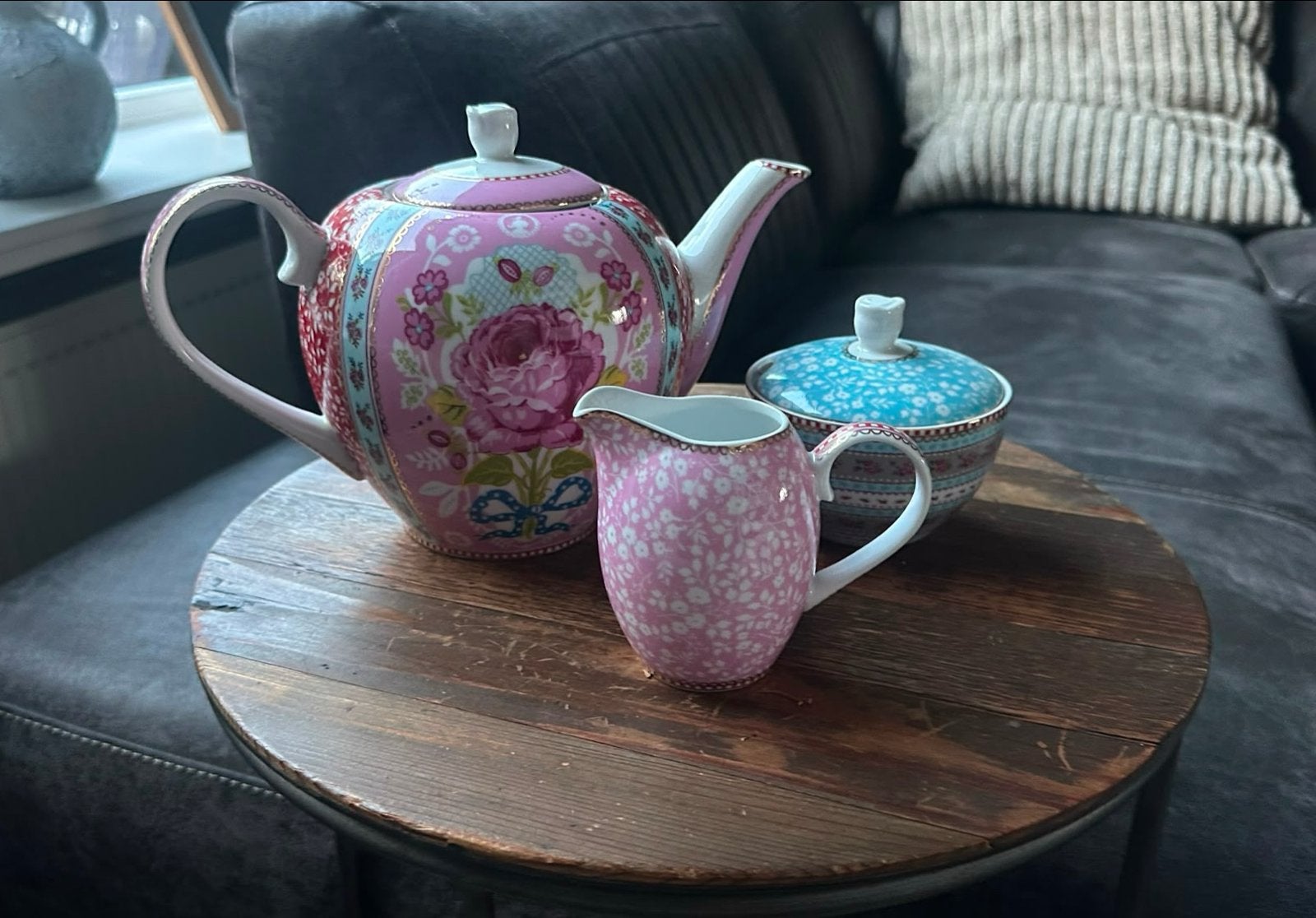 Pip Studio theepot, suikerpot en melkkannetje, Huis en Inrichting, Keuken | Servies, Ophalen, Pip Studio, Zo goed als nieuw, Theepot