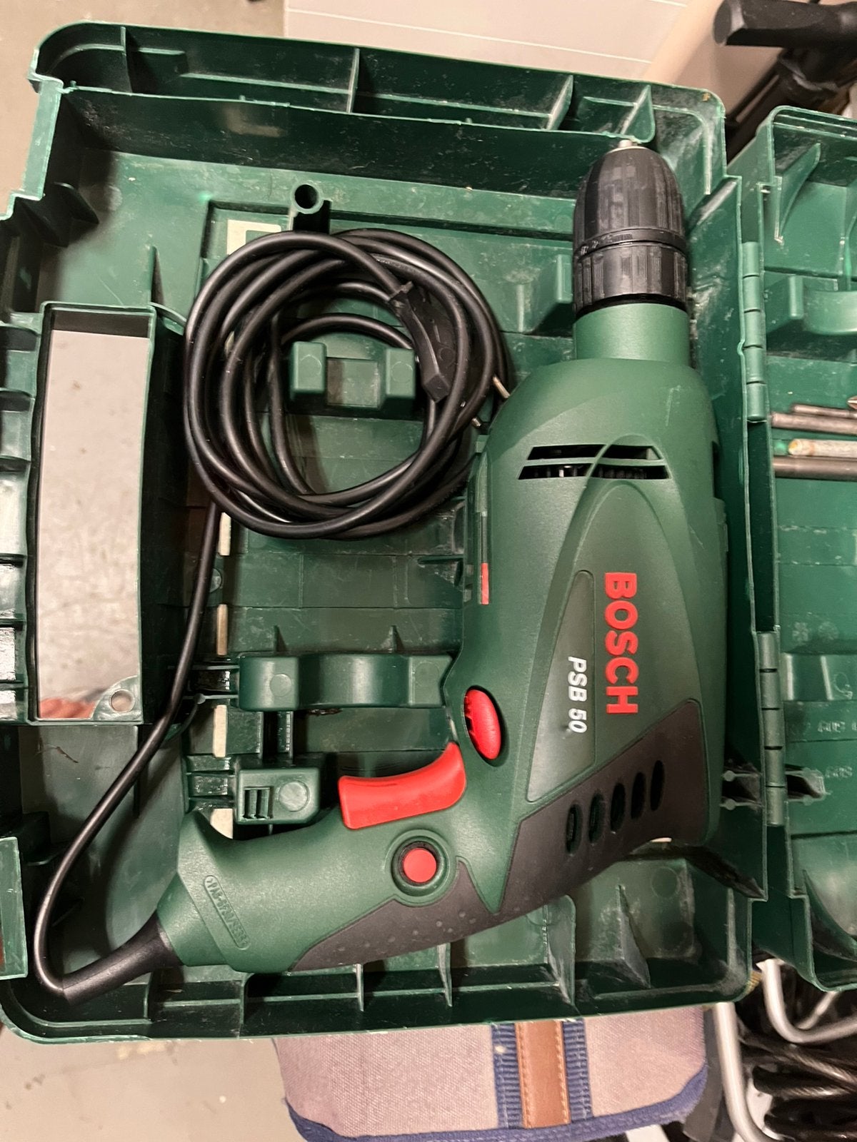 bosch boormachine ,  met betonboren, Ophalen, Zo goed als nieuw, Boormachine