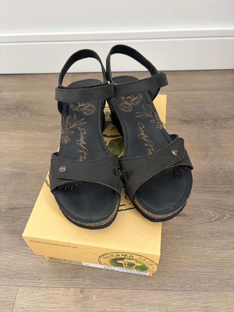 Danes sandaal met hak | Panama Jack | mt. 40, Kleding | Dames, Schoenen, Zwart, Zo goed als nieuw, Sandalen of Muiltjes, Ophalen of Verzenden