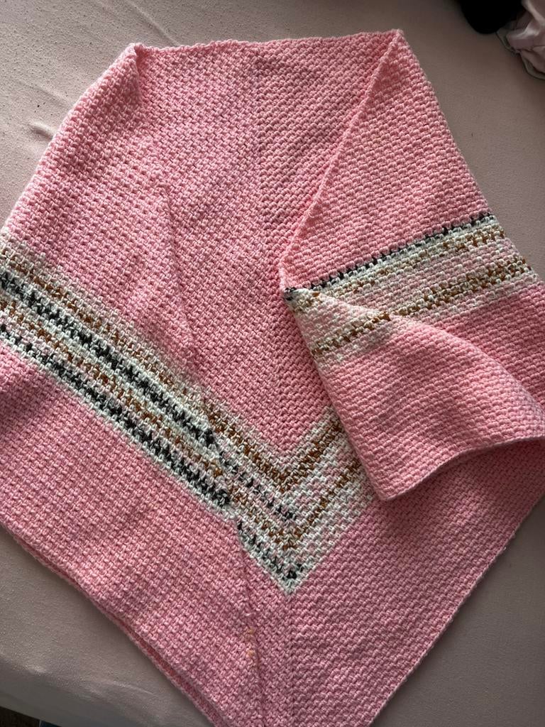 Roze omslagdoek handgemaakt, Ophalen of Verzenden, Nieuw, Maat 38/40 (M), Sjaal
