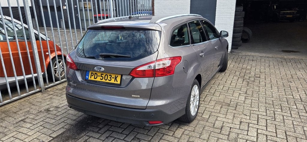 Ford Focus Wagon 1.6 TDCI Titanium station trekhaak clima ne, Euro 5, Gebruikt, 680 kg, 1560 cc