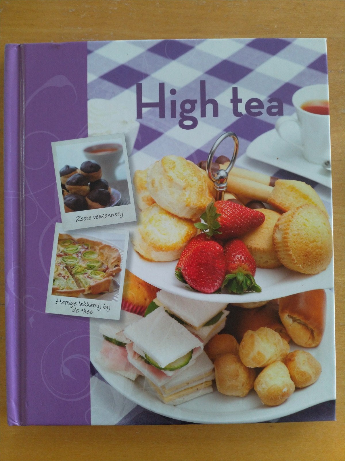 High Tea kookboek van Leonie van Mierlo, Boeken, Kookboeken, Ophalen of Verzenden, Zo goed als nieuw