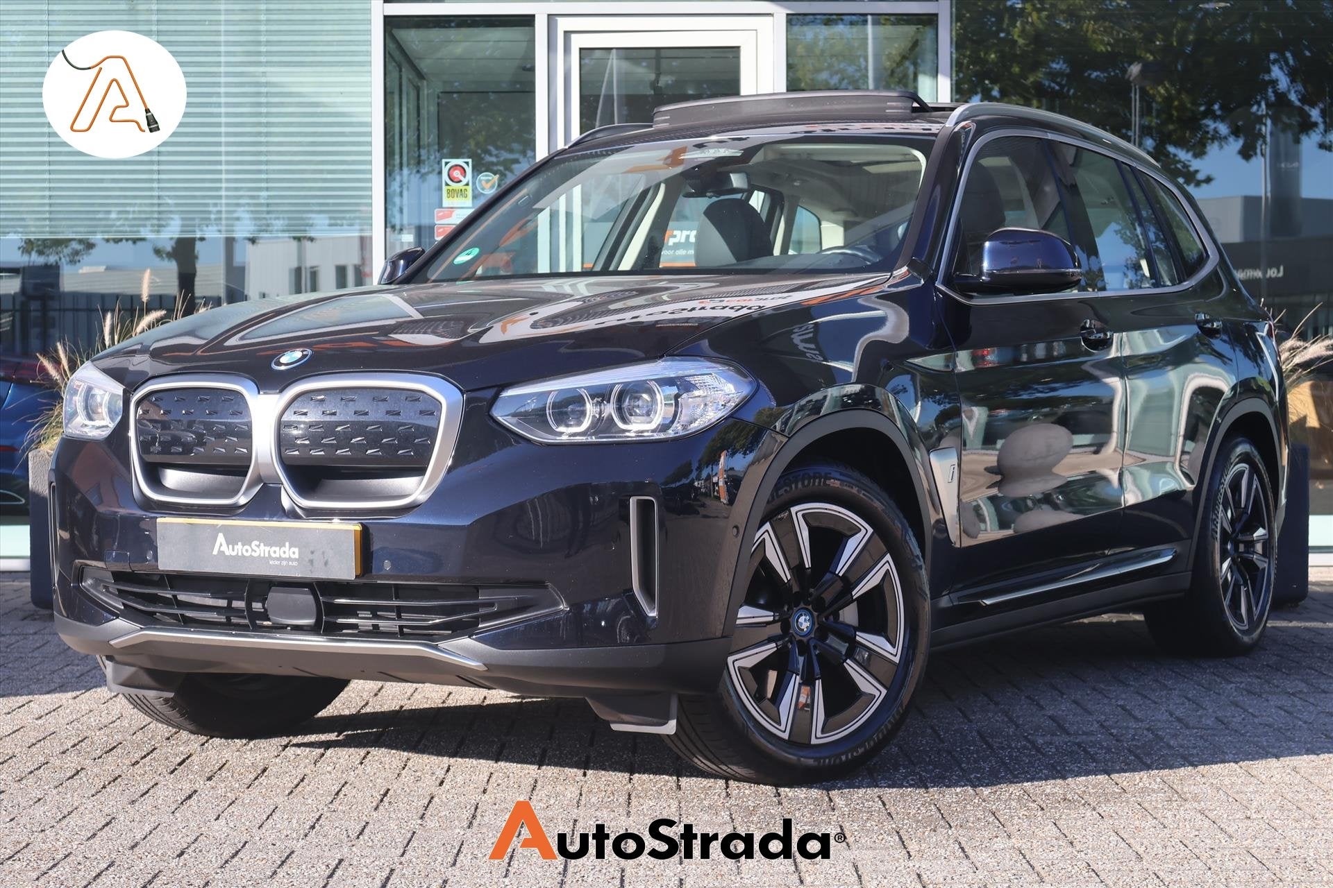 BMW Ix3 (g08) iX3 Executive 286pk SoH 100% | Pano | ACC | Sf, Auto's, Dealer onderhouden, Gebruikt, Zwart, IX3