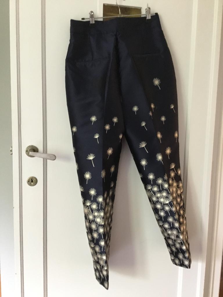 Satijnen broek van Zara, Kleding | Dames, Maat 38/40 (M), Zara, Zo goed als nieuw, Lang