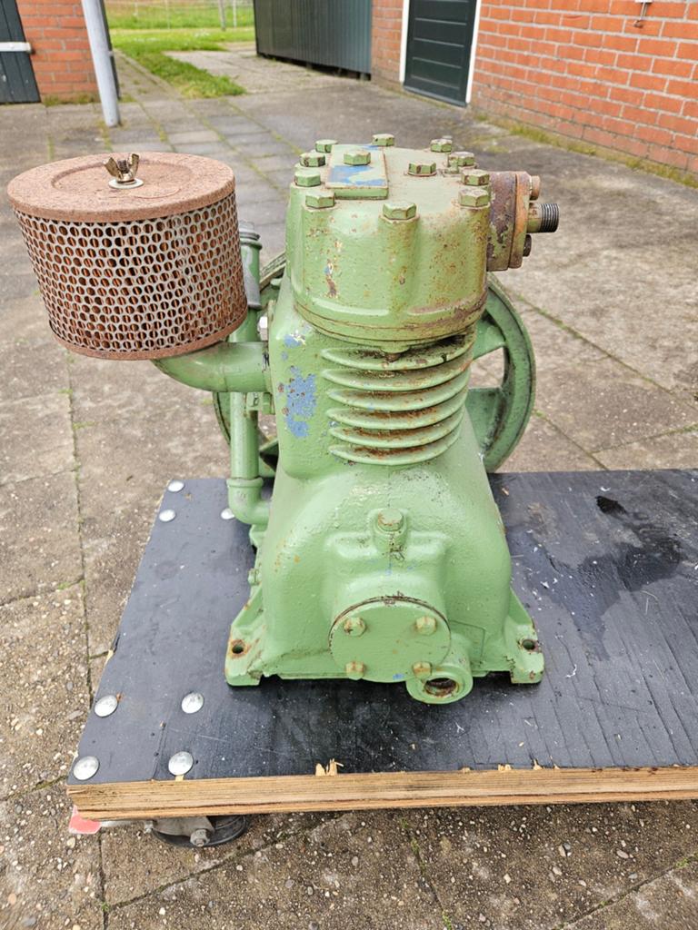 Compressor pomp, Doe-het-zelf en Verbouw, Ophalen, Gebruikt, 6 tot 10 bar, 400 tot 800 liter/min