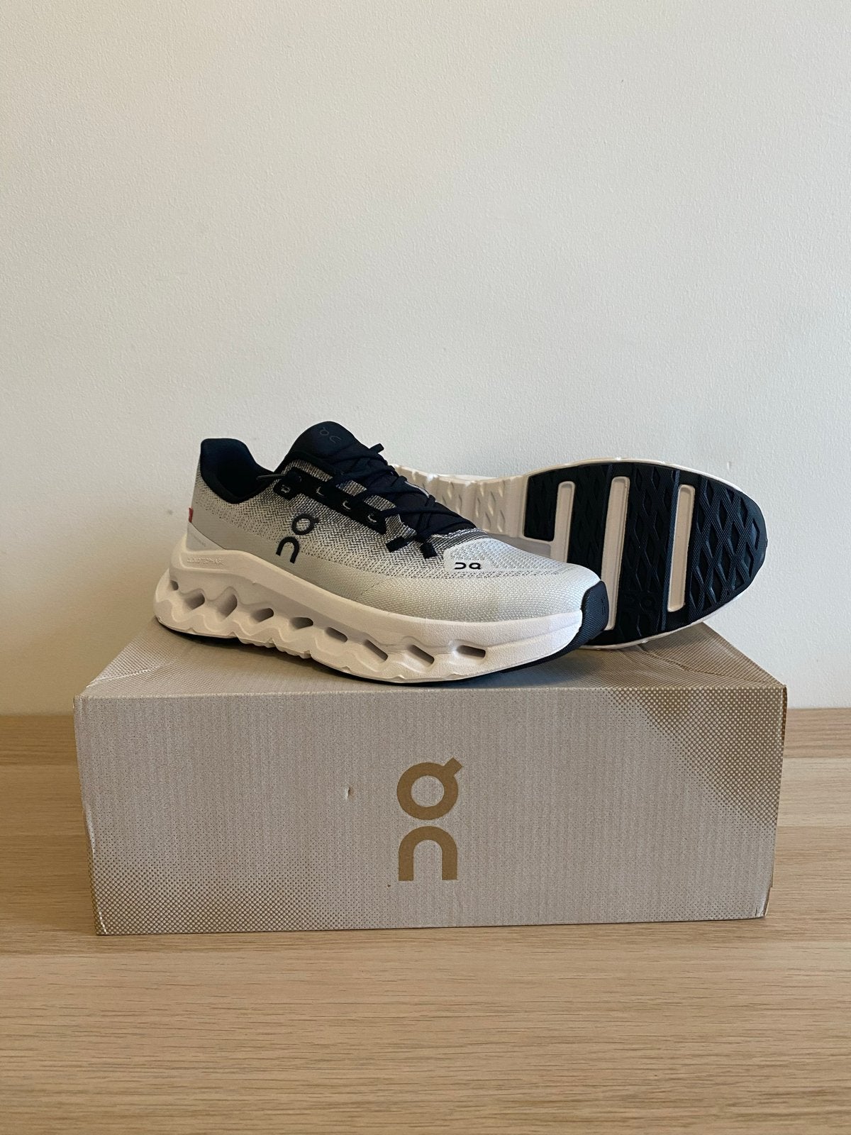 On Cloud – Origineel, met factuur – Nieuw, Kleding | Dames, Schoenen, Verzenden, Nieuw, Zwart, Sneakers of Gympen