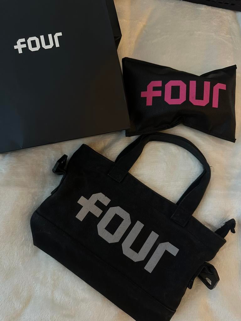 Four tas XS, Sieraden, Tassen en Uiterlijk, Tassen | Schoudertassen, Ophalen, Zo goed als nieuw